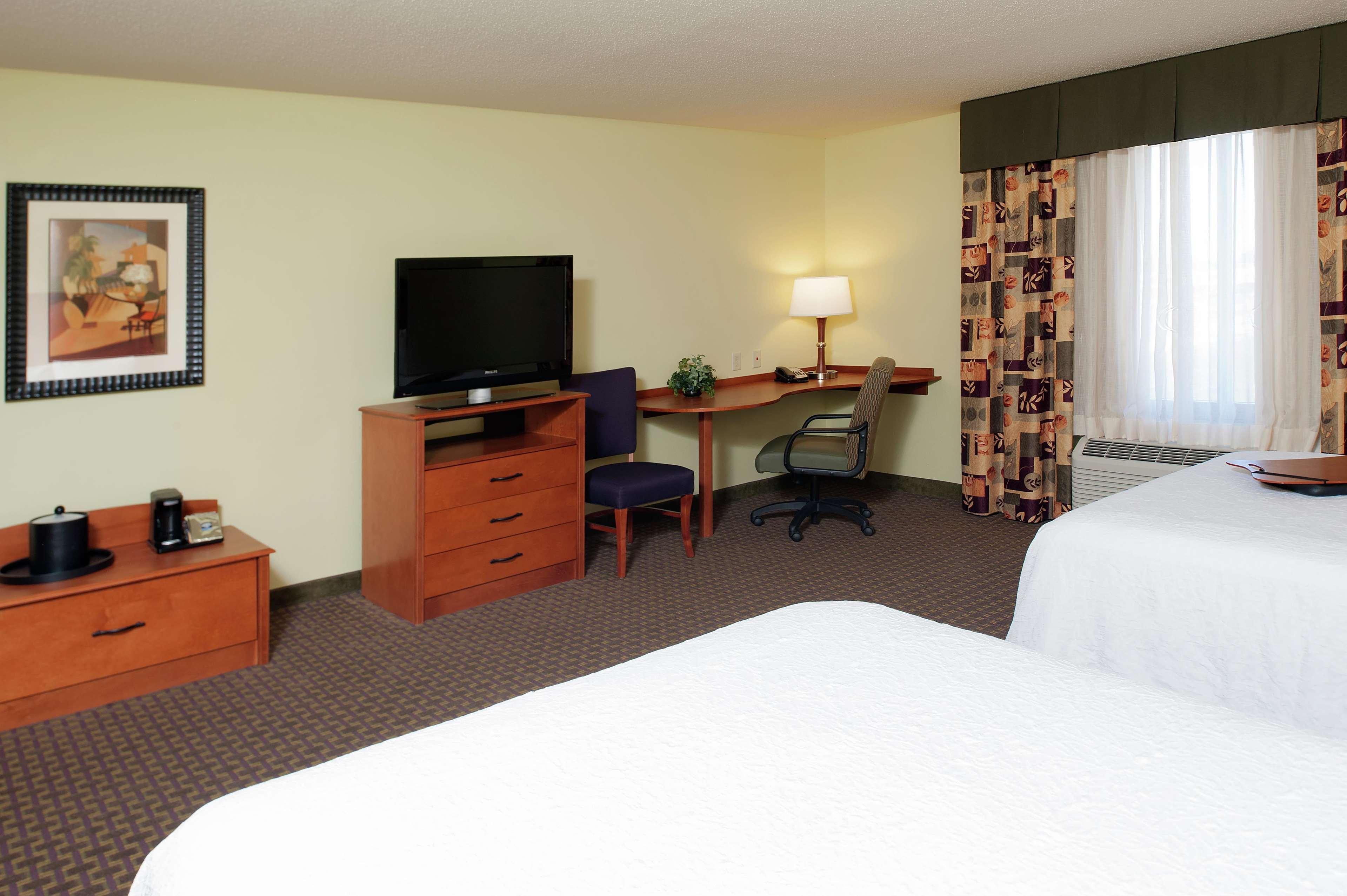 Hampton Inn Macomb Екстер'єр фото